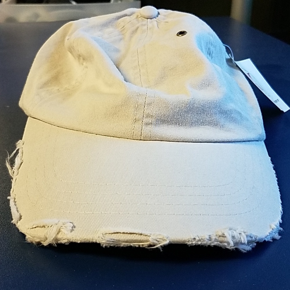 Distressed Hat - Picture 6 of 7